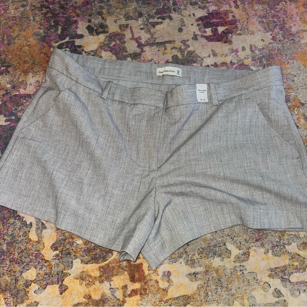 (Abercrombie & Fitch) Tailored Women's Shorts